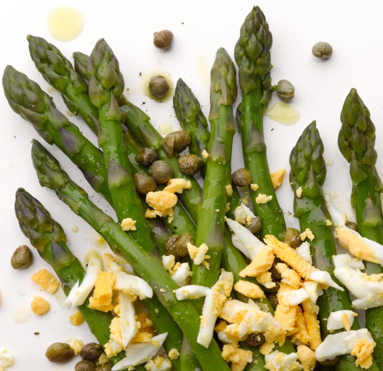 EGG AND ASPARAGUS